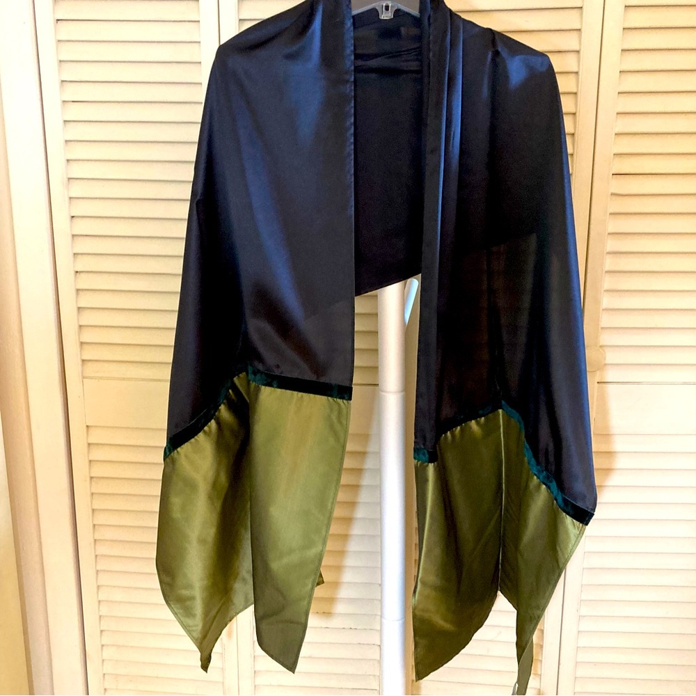 NWT Talbots 100 % Silk Scarf in Black and Green